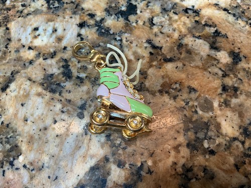 Juicy couture roller skate - roller,