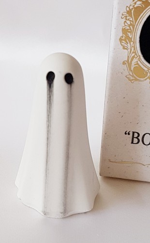 White with black tears - with, boo