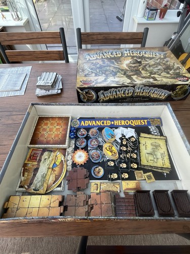 Advanced hero quest 1990 board - advanced,