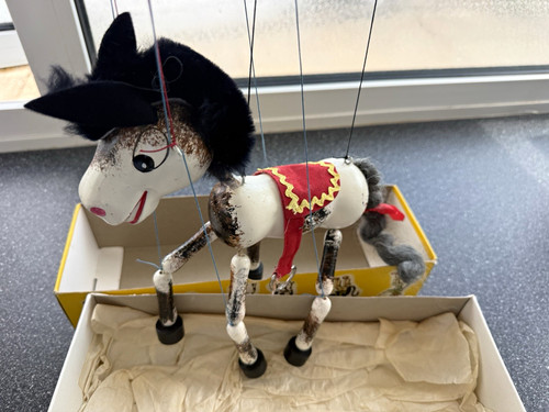 Pelham horse marionette puppet - pelham,