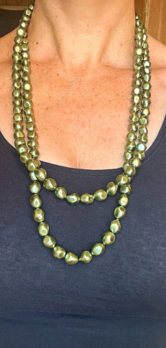 Green baroque pearl beaded - baroque,