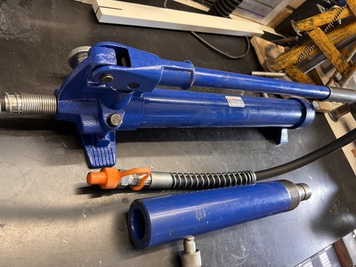 Asta hydraulic hand pump - asta,