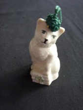 BELLEEK HANGING CAT BELL