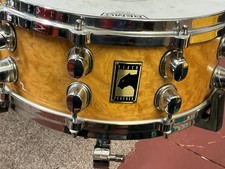 MAPEX “Memphis” 14x5.5 Snare. Walnut/Maple.Die-Cast. RARE ! Nice Condition !!