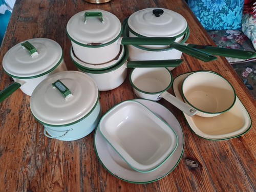Vintage wwii 1940s cream green - vintage,