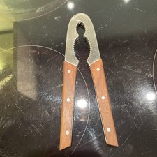 Vintage Mid Century Nut