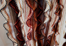 FABULOUS FRILLY LONG HAND