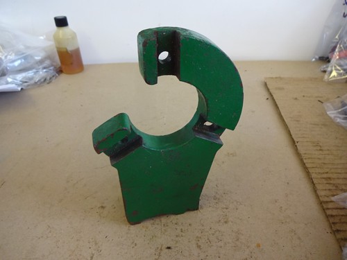 Lathe steady machined - , casting