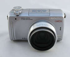 Vintage Olympus C-765 Zoom