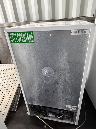 Under counter fridge tefcold - under,