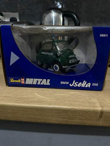 Revell metal bmw - bmw, isetta