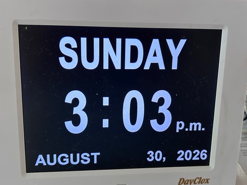 Digital dayclox calendar - 8",