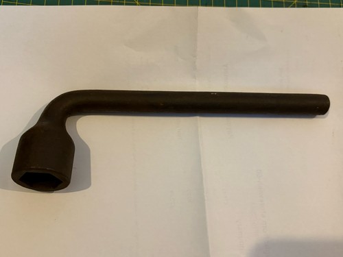 Vintage williams nut - nut, lug
