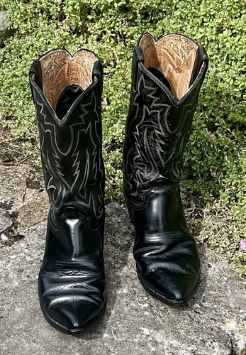 Vintage justin cowboy boots - justin,