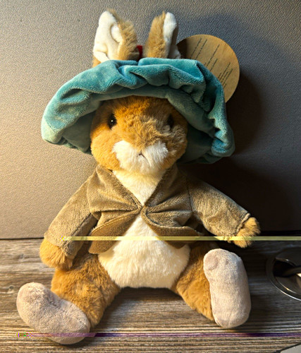 Official peter rabbit benjamin - official,