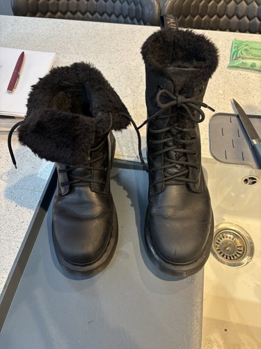 Martens black leather - black,