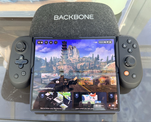 Backbone pro hard - backbone, case