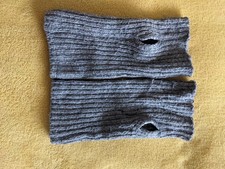 Mittens Grey Ribbed Thumb Slits