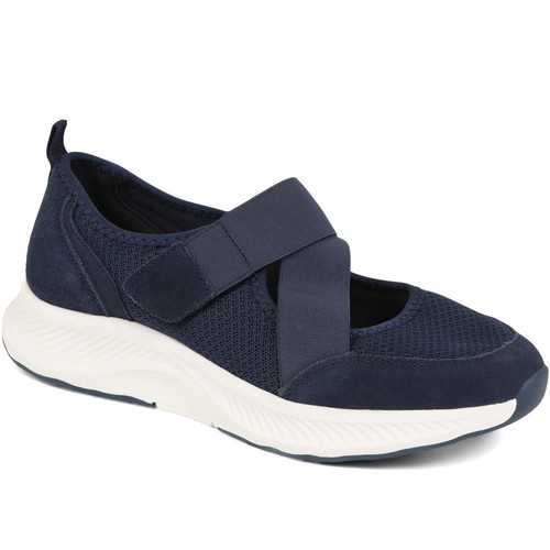 Casual touch fastening - -1,
