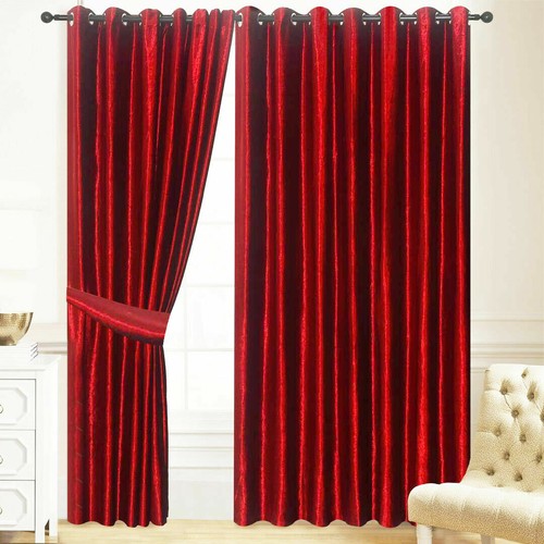 Shiny velvet eyelet curtains - shiny,