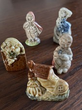 Lot of 5  Vintage Nursery