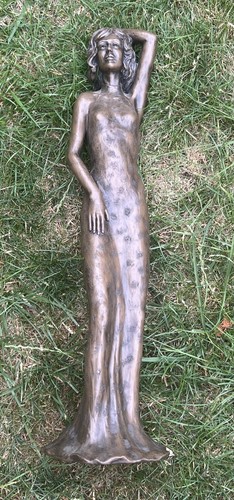 Chris letts sculpture lady - chris, of