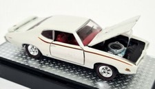 M2Machines 1/64 - Pontiac GTO Judge 1969 Detroit Muscle Diecast Scale Model Car