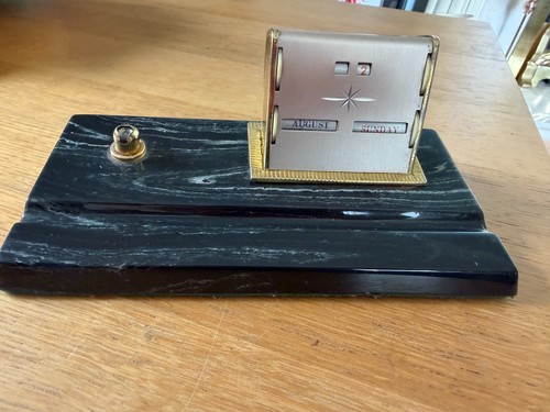 Vintage perpetual desk - perpetual,