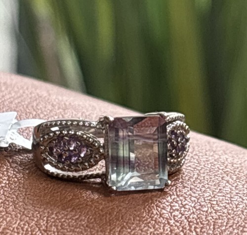 Bnwt zebra fluorite - 🎉,
