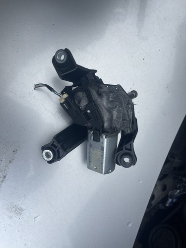 2004 toyota yaris rear wiper - yaris,