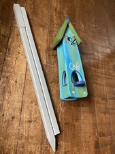 Die Vogalvilla ‘Cafe’ bird house/feeder.