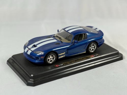 Burago scale die cast - burago,