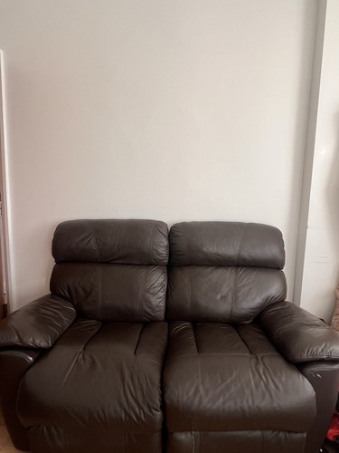 Brown leather manual recliner - brown,