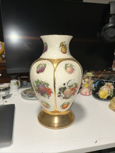 Staffordshire pottery vase - staffordshire,