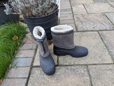 Winter Boots Cotton Traders Highland Waterproof Boots Size UK 9, rrp £58