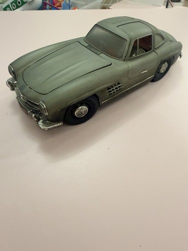 Mercedes 200 bburago 18 - 200, 1:18