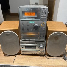 Sony Mini Hi Fi DHC MD373