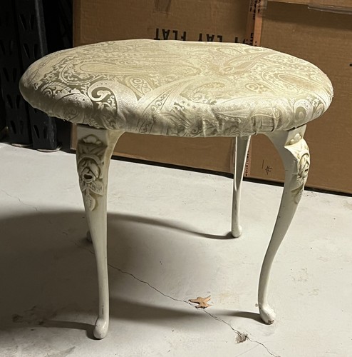 Vintage cast iron - cast, leg