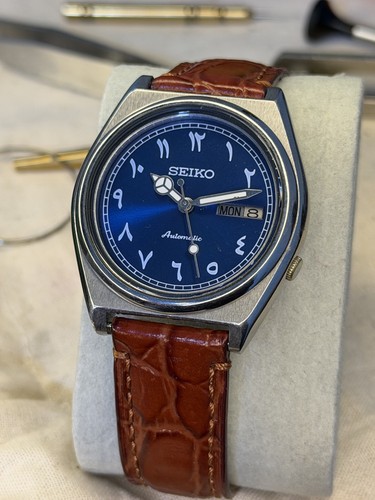 Seiko men automatic - men's, movement