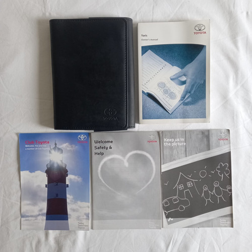 Toyota yaris owners manual - owners,