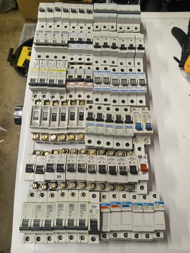 Circuit breakers mcbs - circuit,
