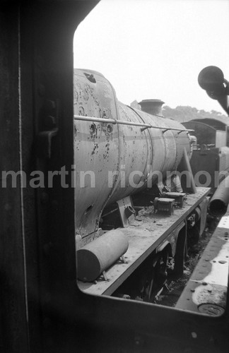 Stanier 0 48305 - 2-8-0, railway
