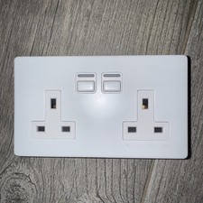 Lightwave RF L42 Smart Plug Socket - White - 2 Gang 