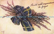 R561187 A Sprig O Heather