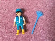 Playmobil Figure for Zoo Penguin Enclosure set 9062 + rake