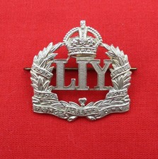 Leicestershire Imperial Yeomanry White Metal Cap Badge With Lugs & Pin