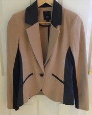 GORGEOUS RIVER ISLAND CAMEL