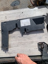 OS DRIVERS RIGHT LOWER KICK PANEL 7H2863098 VW TRANSPORTER T5  03-09