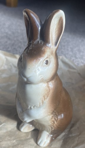 Poole pottery brown - poole, rabbit