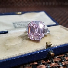 Michelle Mone Diamonique